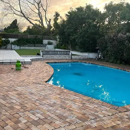 Charming Home, The Vines In Constantia Cape Town Exterior photo