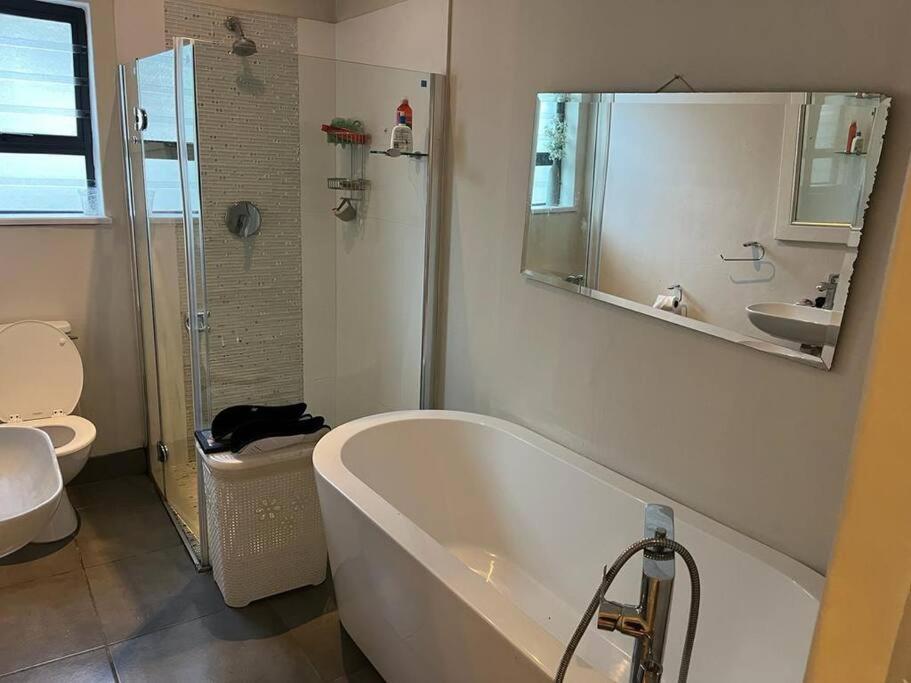 Charming Home, The Vines In Constantia Holiday home